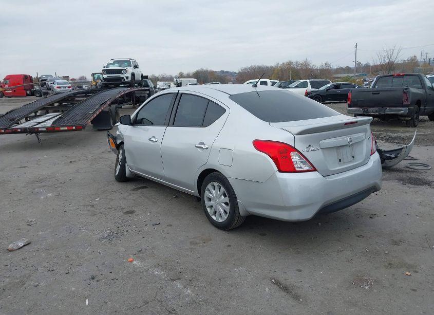 Photo 3 of 2018 Nissan Versa 1.6 SV (VIN 3N1CN7AP8JL871433)