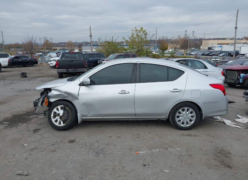 Photo 6 of 2018 Nissan Versa 1.6 SV (VIN 3N1CN7AP8JL871433)