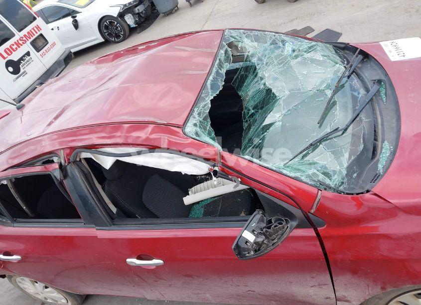 Photo 6 of 2018 Nissan Versa 1.6 SV (VIN 3N1CN7AP8JL873733)