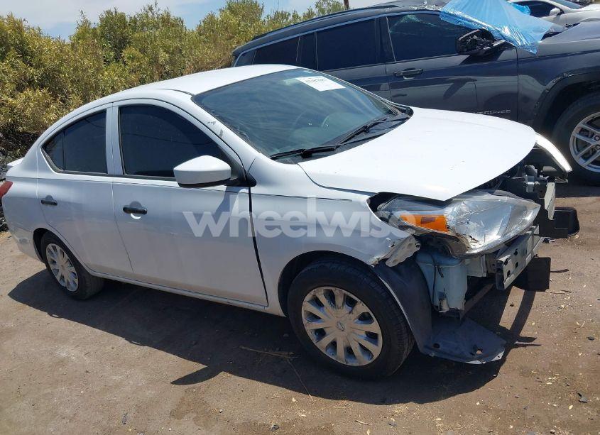 Photo 13 of 2019 Nissan Versa 1.6 S+ (VIN 3N1CN7AP8KL826946)