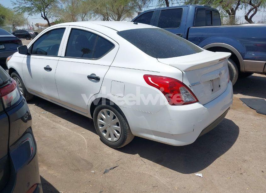 Photo 3 of 2019 Nissan Versa 1.6 S+ (VIN 3N1CN7AP8KL826946)