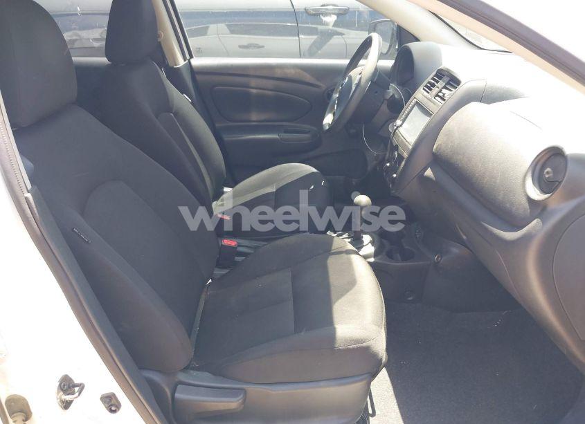 Photo 5 of 2019 Nissan Versa 1.6 S+ (VIN 3N1CN7AP8KL826946)