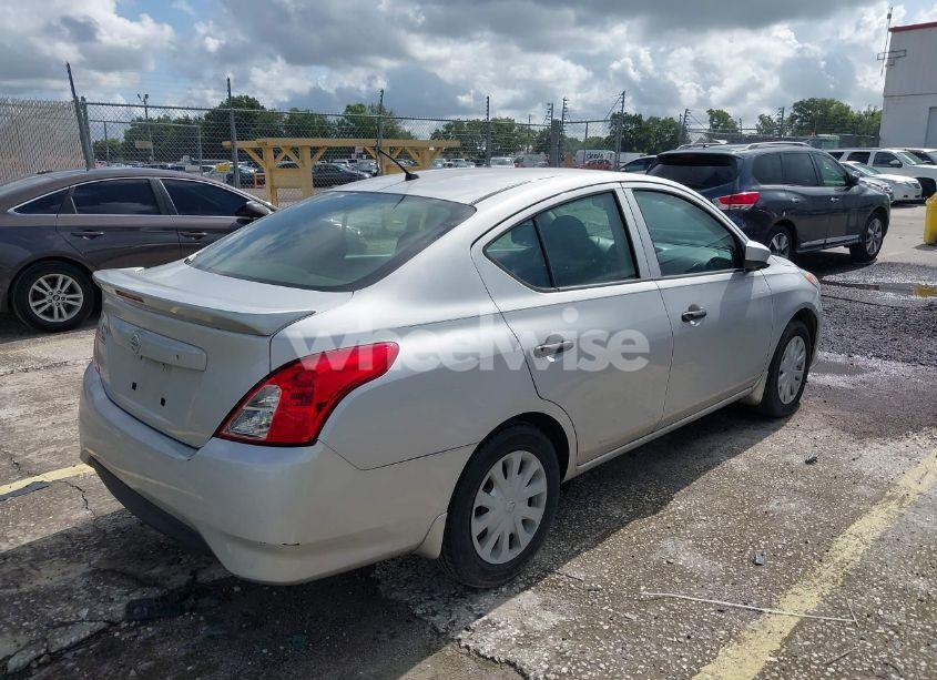 Photo 4 of 2019 Nissan Versa 1.6 S+ (VIN 3N1CN7AP8KL830401)