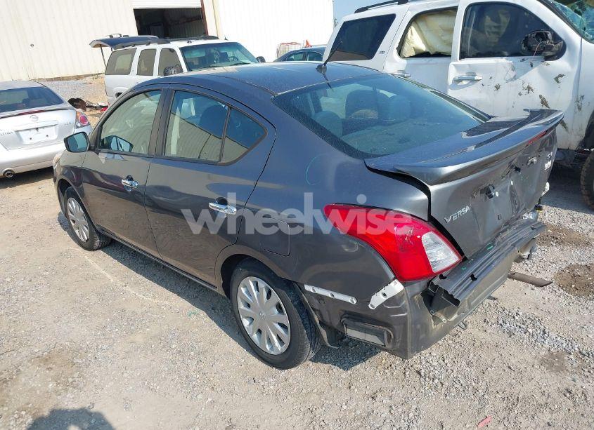 Photo 3 of 2019 Nissan Versa 1.6 SV (VIN 3N1CN7AP8KL852236)
