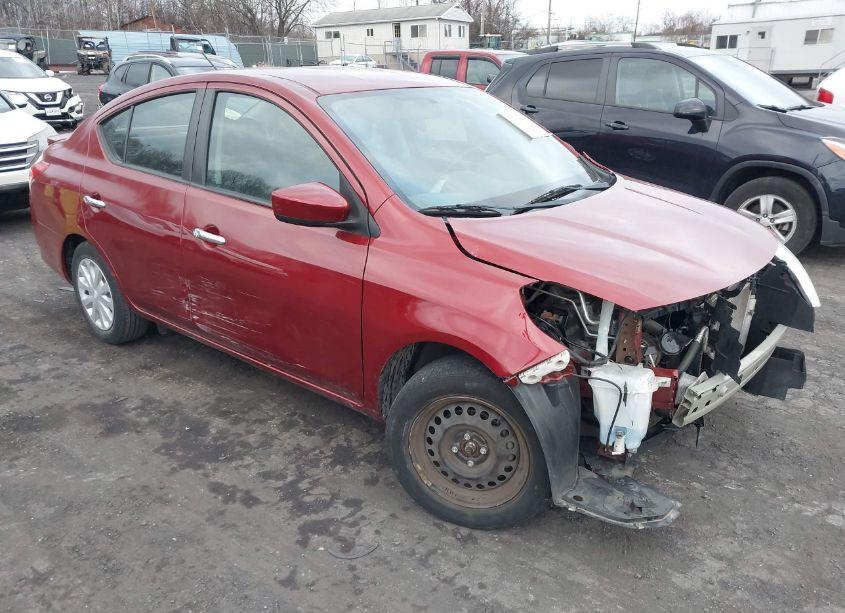 2019 Nissan Versa 1.6 SV (VIN 3N1CN7AP8KL861440) main photo