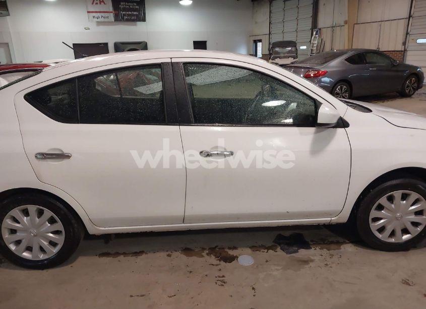 Photo 13 of 2019 Nissan Versa 1.6 SV (VIN 3N1CN7AP8KL874074)