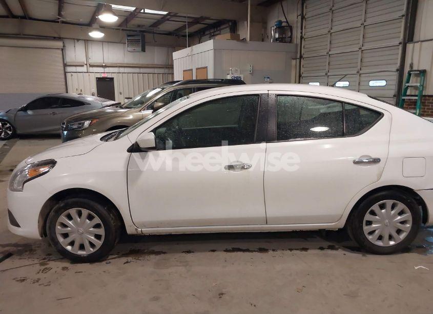 Photo 14 of 2019 Nissan Versa 1.6 SV (VIN 3N1CN7AP8KL874074)