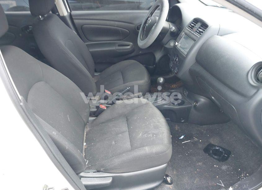 Photo 5 of 2019 Nissan Versa 1.6 S+ (VIN 3N1CN7AP8KL875242)