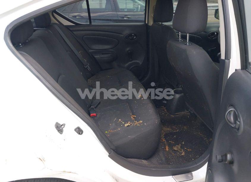 Photo 8 of 2019 Nissan Versa 1.6 S+ (VIN 3N1CN7AP8KL875242)