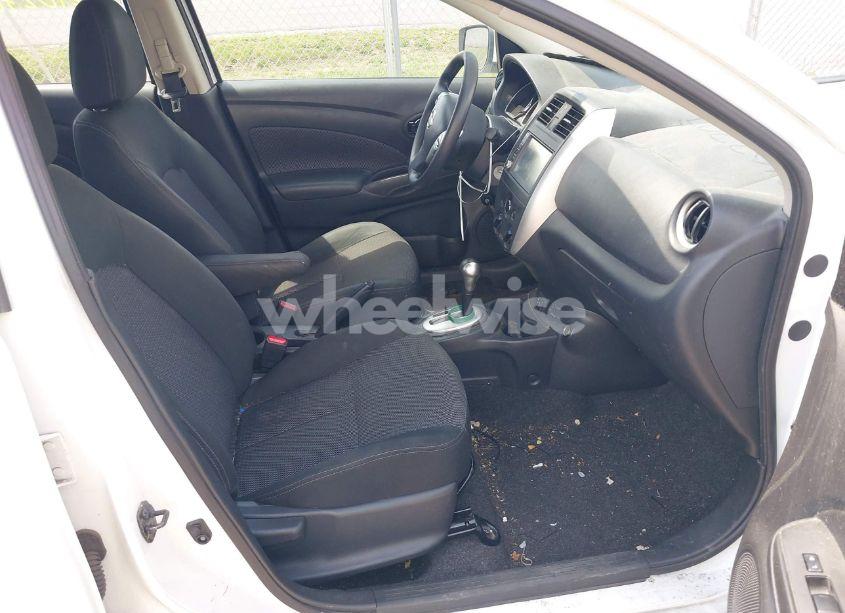 Photo 5 of 2019 Nissan Versa 1.6 SV (VIN 3N1CN7AP8KL880389)