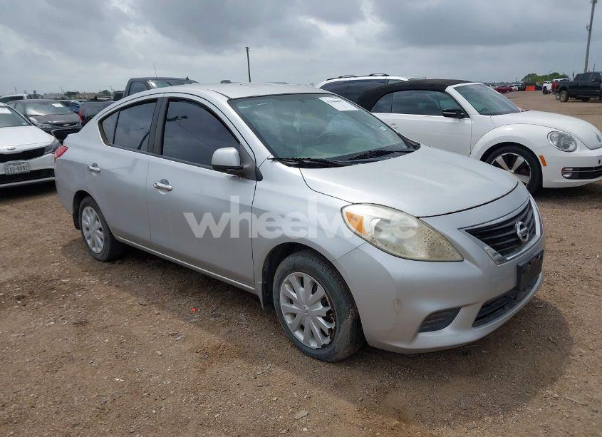 2012 Nissan Versa 1.6 SV (VIN 3N1CN7AP9CL853199) main photo