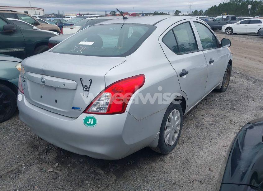 Photo 4 of 2012 Nissan Versa 1.6 S (VIN 3N1CN7AP9CL889264)