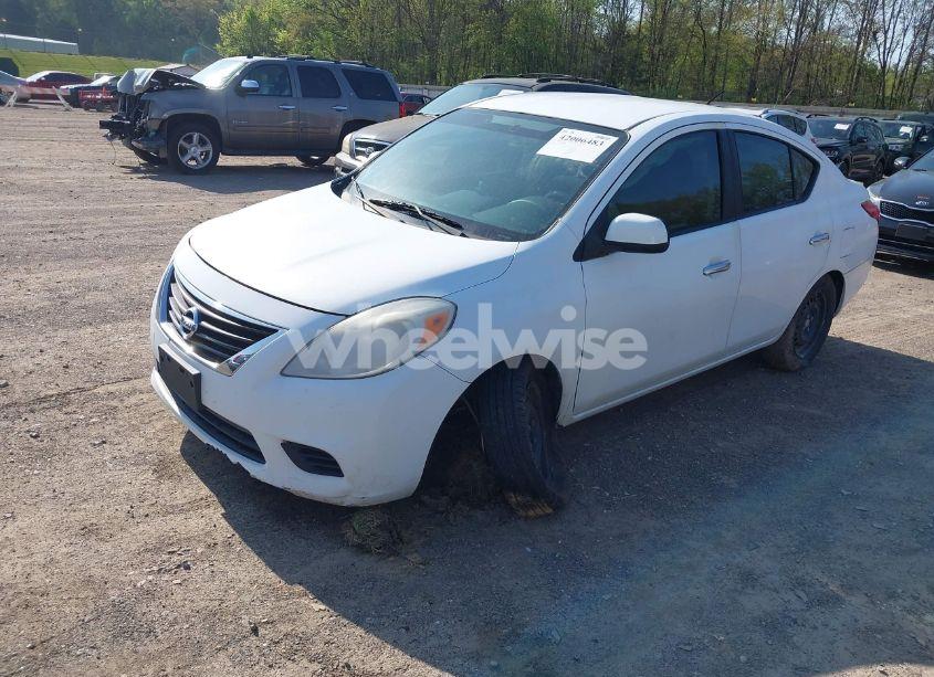 Photo 2 of 2012 Nissan Versa 1.6 SV (VIN 3N1CN7AP9CL899535)