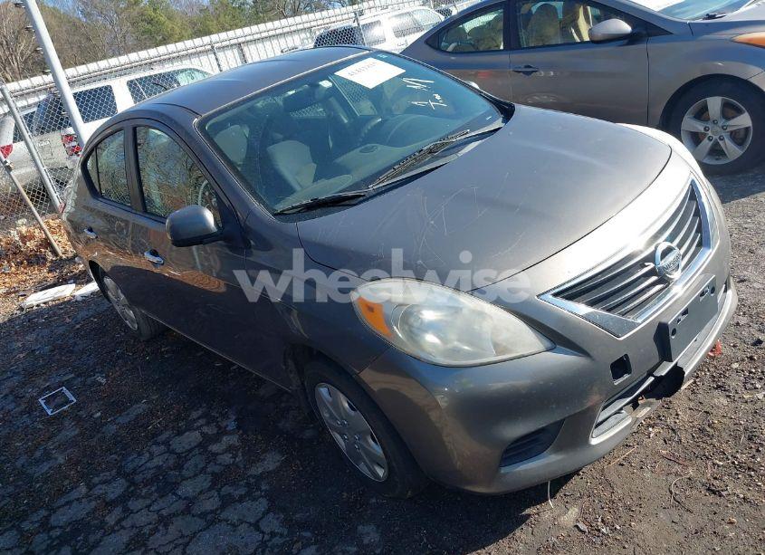 2012 Nissan Versa 1.6 SV (VIN 3N1CN7AP9CL909030) main photo