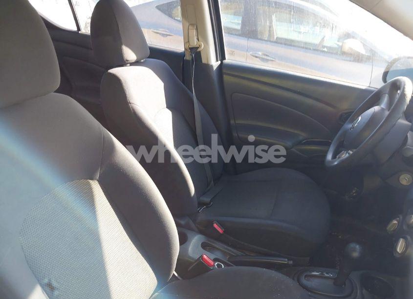 Photo 5 of 2012 Nissan Versa 1.6 SV (VIN 3N1CN7AP9CL909030)