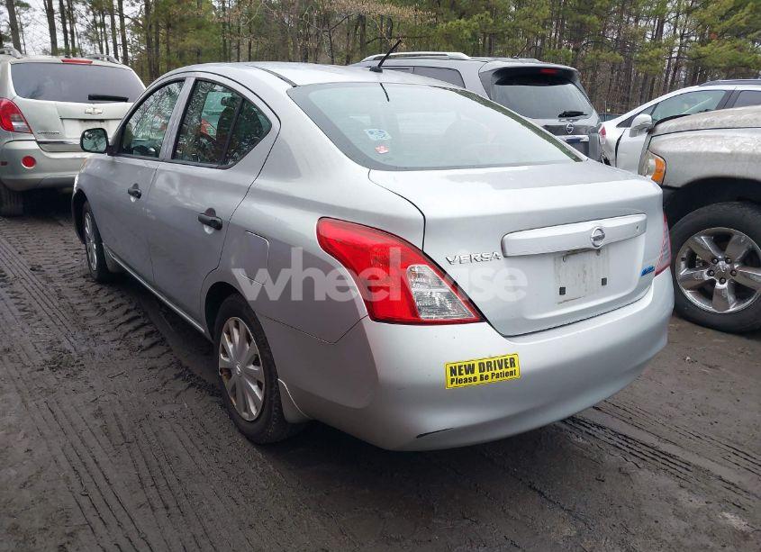Photo 3 of 2012 Nissan Versa 1.6 S (VIN 3N1CN7AP9CL935742)
