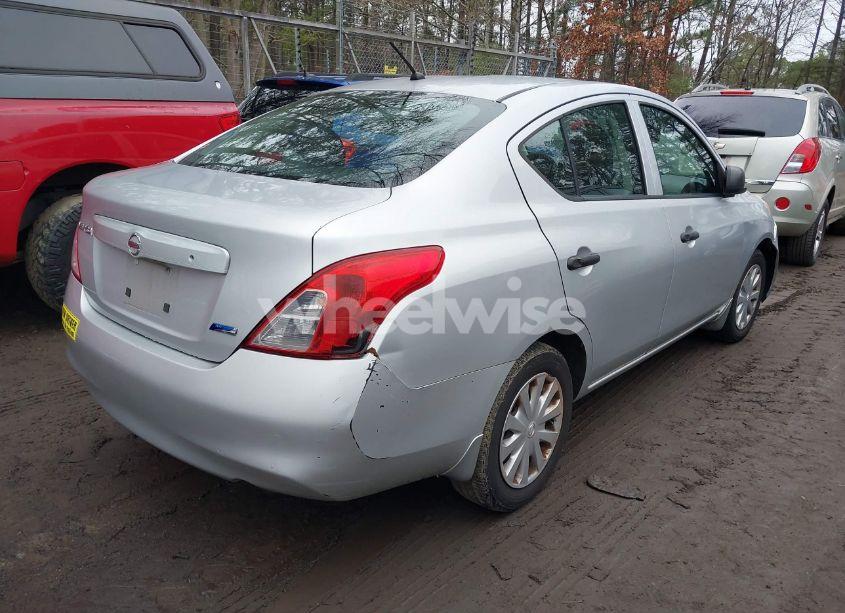 Photo 4 of 2012 Nissan Versa 1.6 S (VIN 3N1CN7AP9CL935742)