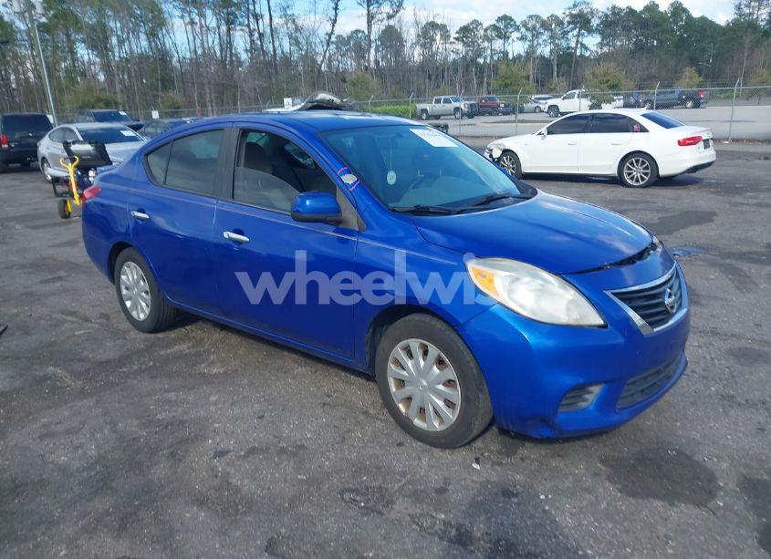 2013 Nissan Versa 1.6 SV (VIN 3N1CN7AP9DL841667) main photo