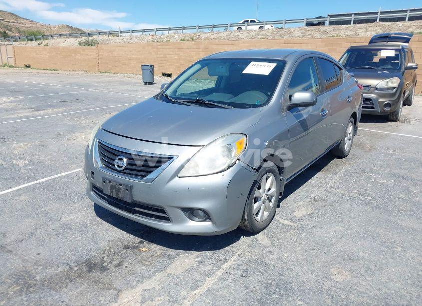 Photo 2 of 2013 Nissan Versa 1.6 SL (VIN 3N1CN7AP9DL842124)