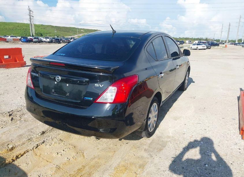 Photo 4 of 2013 Nissan Versa 1.6 SV (VIN 3N1CN7AP9DL884003)