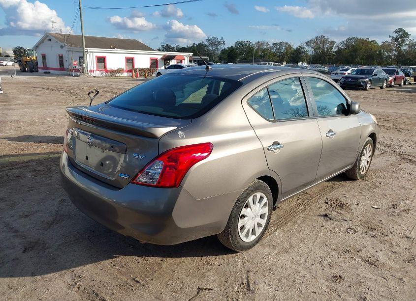 Photo 4 of 2013 Nissan Versa 1.6 SV (VIN 3N1CN7AP9DL886446)