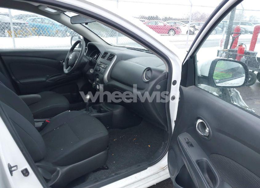 Photo 5 of 2013 Nissan Versa 1.6 SV (VIN 3N1CN7AP9DL894708)