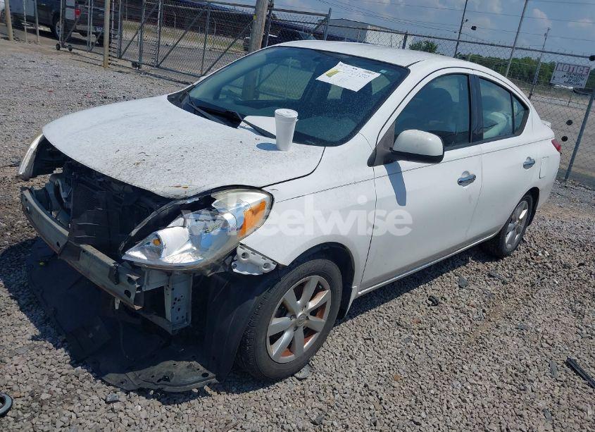 Photo 2 of 2014 Nissan Versa 1.6 SV (VIN 3N1CN7AP9EL807844)