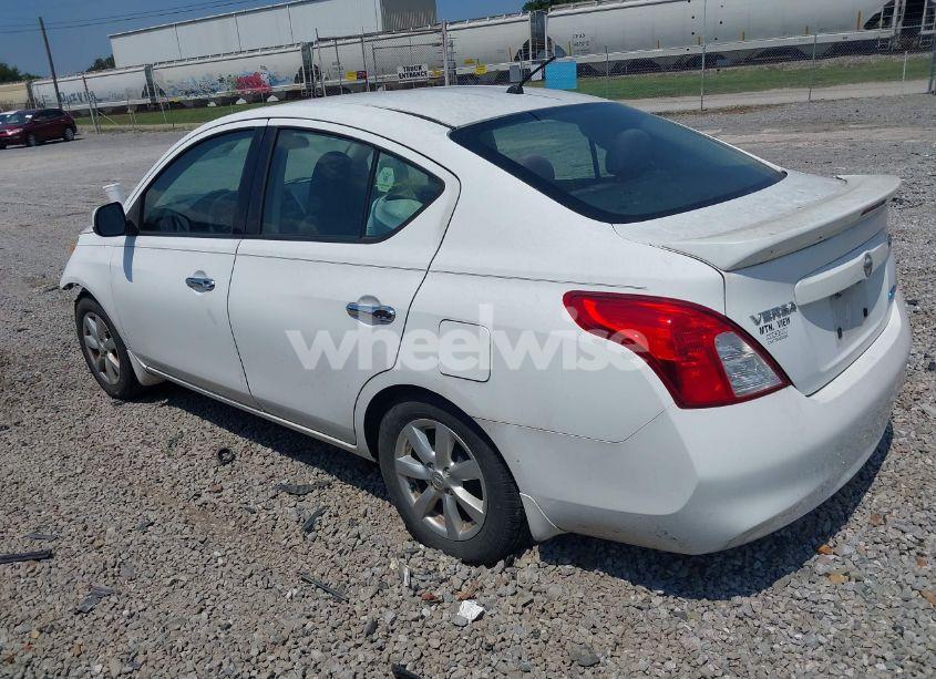 Photo 3 of 2014 Nissan Versa 1.6 SV (VIN 3N1CN7AP9EL807844)