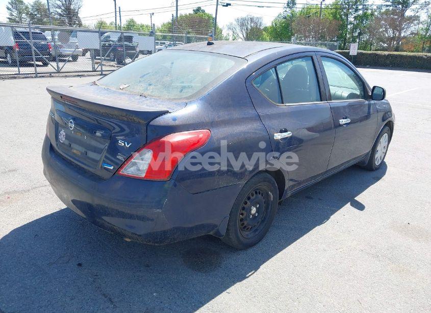 Photo 4 of 2014 Nissan Versa 1.6 SV (VIN 3N1CN7AP9EL812462)