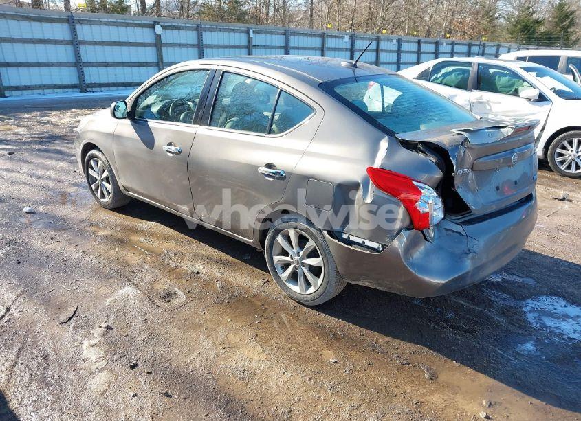 Photo 3 of 2014 Nissan Versa 1.6 SL (VIN 3N1CN7AP9EL819833)