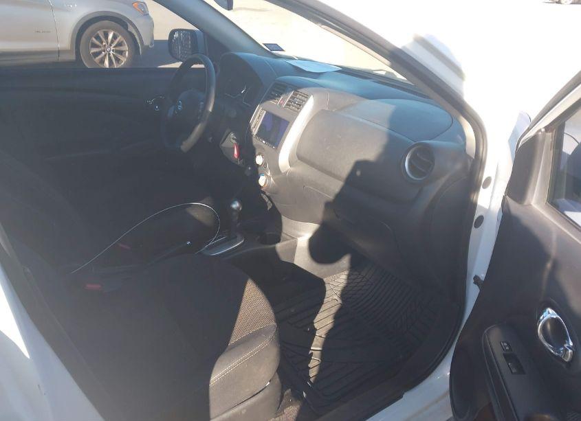 Photo 5 of 2014 Nissan Versa 1.6 SV (VIN 3N1CN7AP9EL829536)