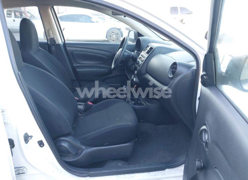 Photo 5 of 2014 Nissan Versa 1.6 S+ (VIN 3N1CN7AP9EL853786)