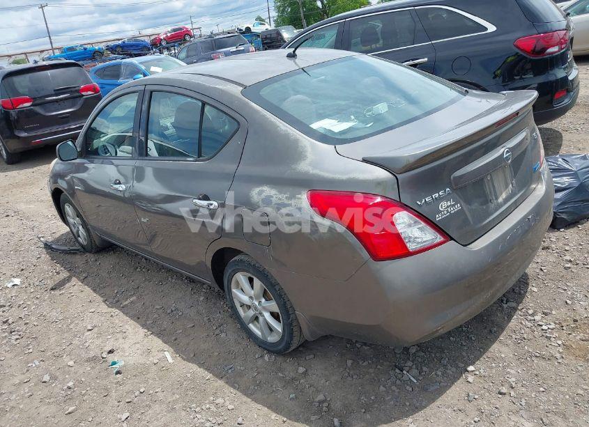 Photo 3 of 2014 Nissan Versa 1.6 SV (VIN 3N1CN7AP9EL856364)