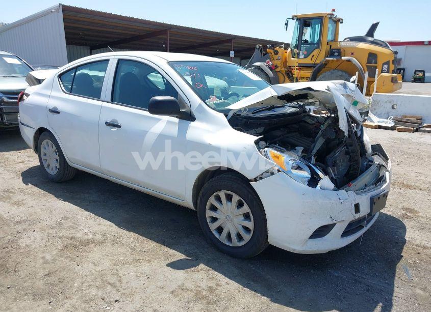 2014 Nissan Versa 1.6 S (VIN 3N1CN7AP9EL859524) main photo