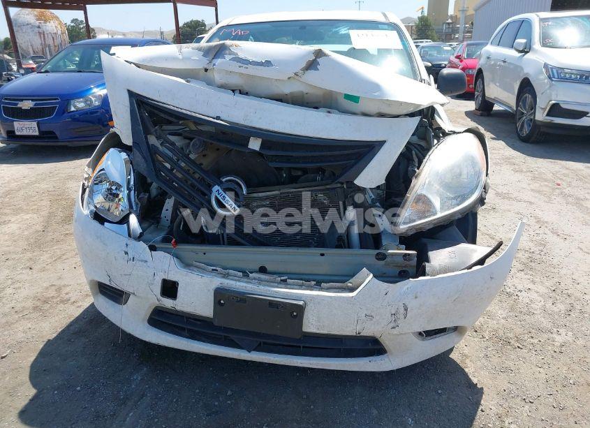 Photo 6 of 2014 Nissan Versa 1.6 S (VIN 3N1CN7AP9EL859524)