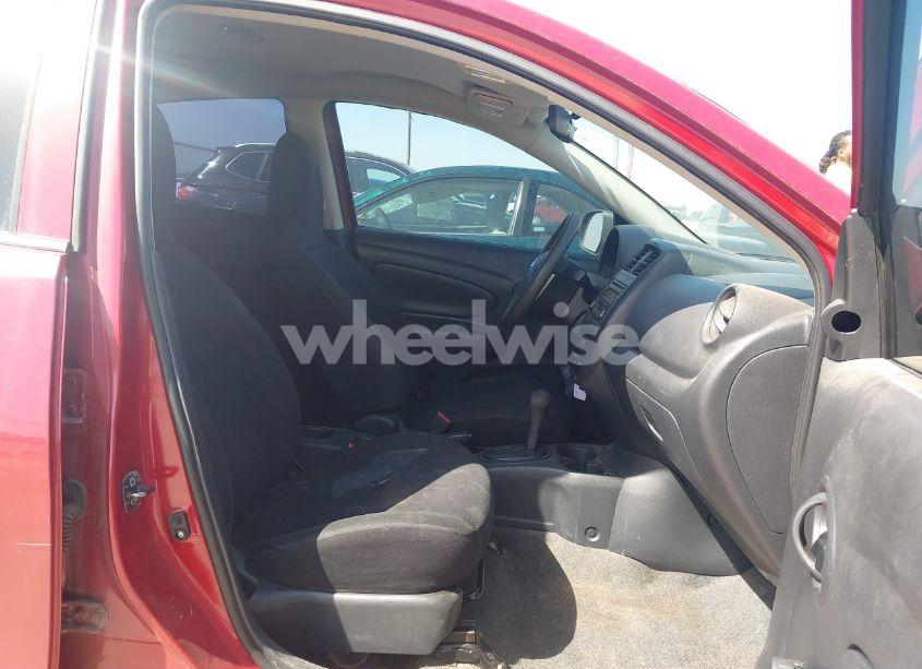 Photo 5 of 2015 Nissan Versa 1.6 S+ (VIN 3N1CN7AP9FL804136)