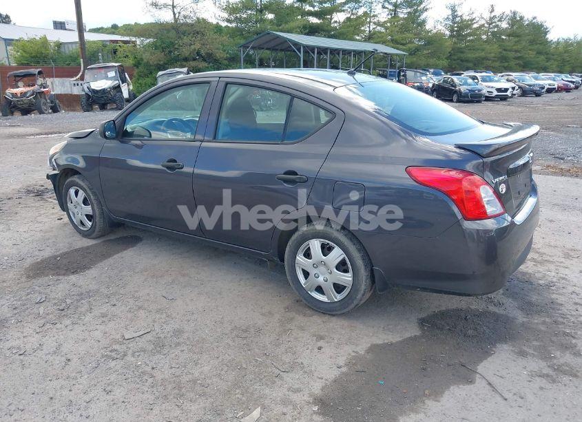 Photo 3 of 2015 Nissan Versa 1.6 S+ (VIN 3N1CN7AP9FL805531)