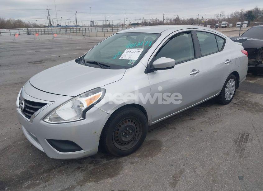 Photo 6 of 2015 Nissan Versa 1.6 SV (VIN 3N1CN7AP9FL825522)