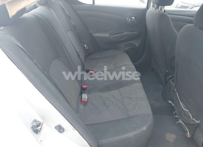 Photo 8 of 2015 Nissan Versa 1.6 SV (VIN 3N1CN7AP9FL825522)