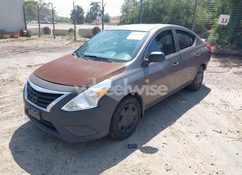 Photo 2 of 2015 Nissan Versa 1.6 S+ (VIN 3N1CN7AP9FL831448)