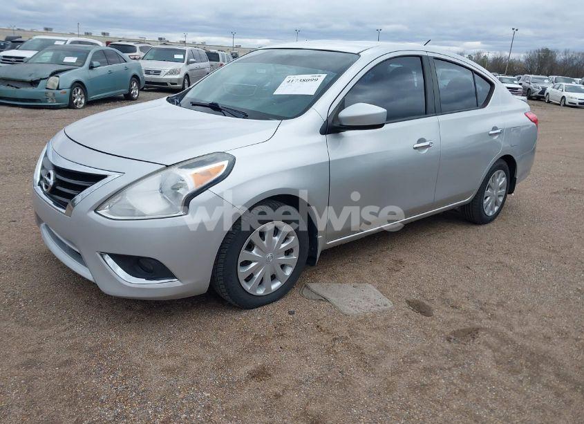 Photo 2 of 2015 Nissan Versa 1.6 SV (VIN 3N1CN7AP9FL863798)