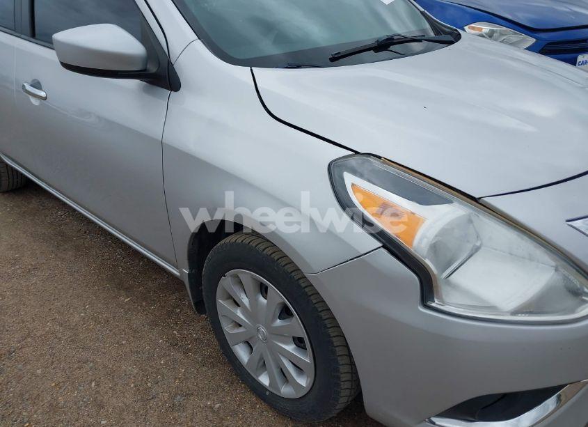 Photo 6 of 2015 Nissan Versa 1.6 SV (VIN 3N1CN7AP9FL863798)