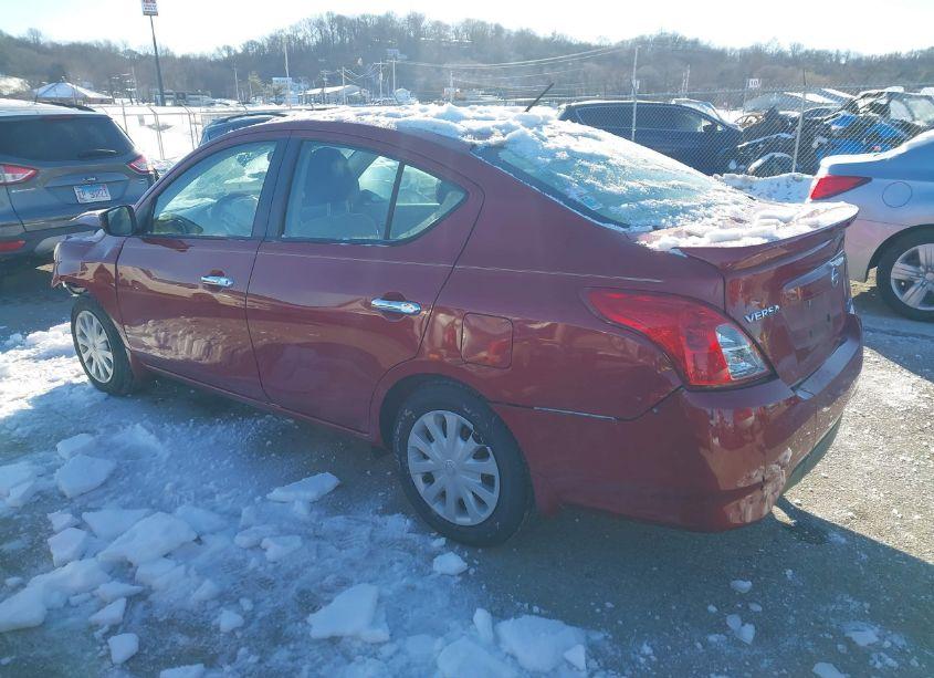 Photo 3 of 2015 Nissan Versa 1.6 SV (VIN 3N1CN7AP9FL872629)