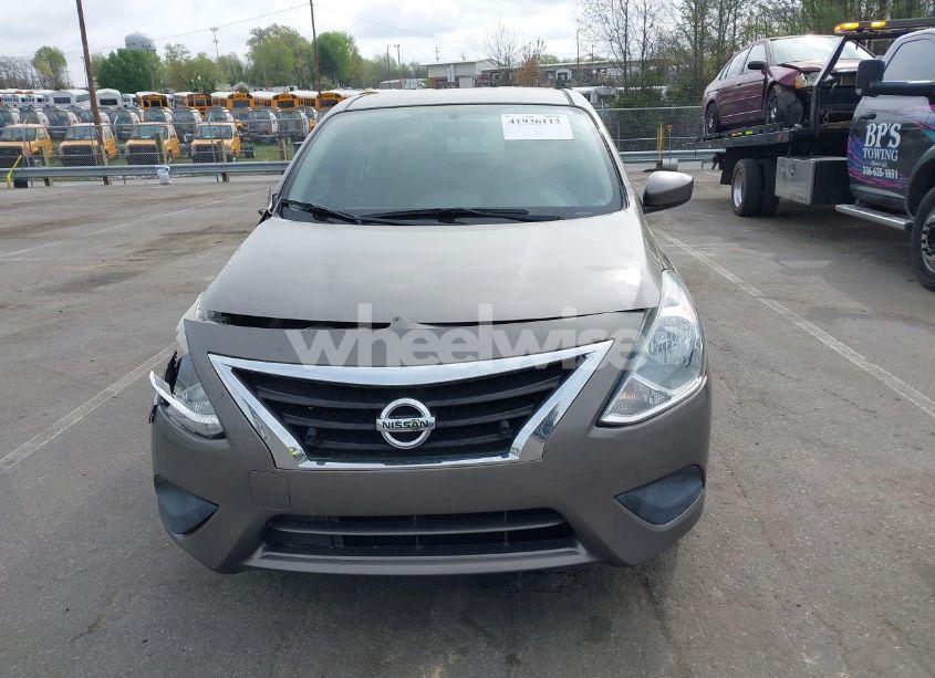 Photo 12 of 2015 Nissan Versa 1.6 SV (VIN 3N1CN7AP9FL883887)