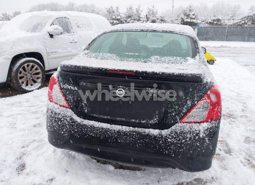 Photo 17 of 2015 Nissan Versa 1.6 S+ (VIN 3N1CN7AP9FL884053)