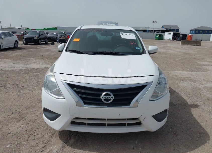 Photo 6 of 2015 Nissan Versa 1.6 SV (VIN 3N1CN7AP9FL893352)