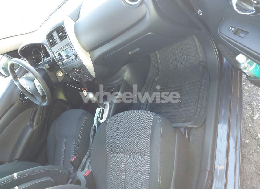 Photo 5 of 2015 Nissan Versa 1.6 SV (VIN 3N1CN7AP9FL919271)