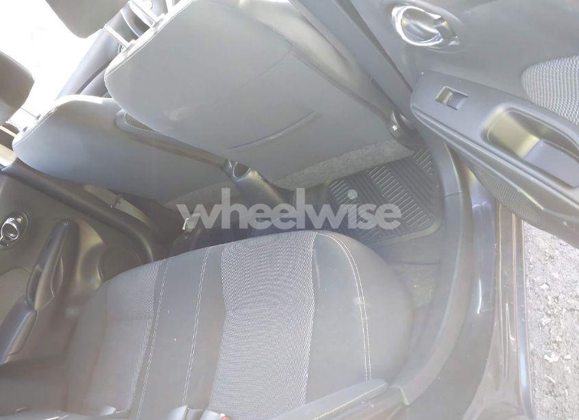 Photo 8 of 2015 Nissan Versa 1.6 SV (VIN 3N1CN7AP9FL919271)