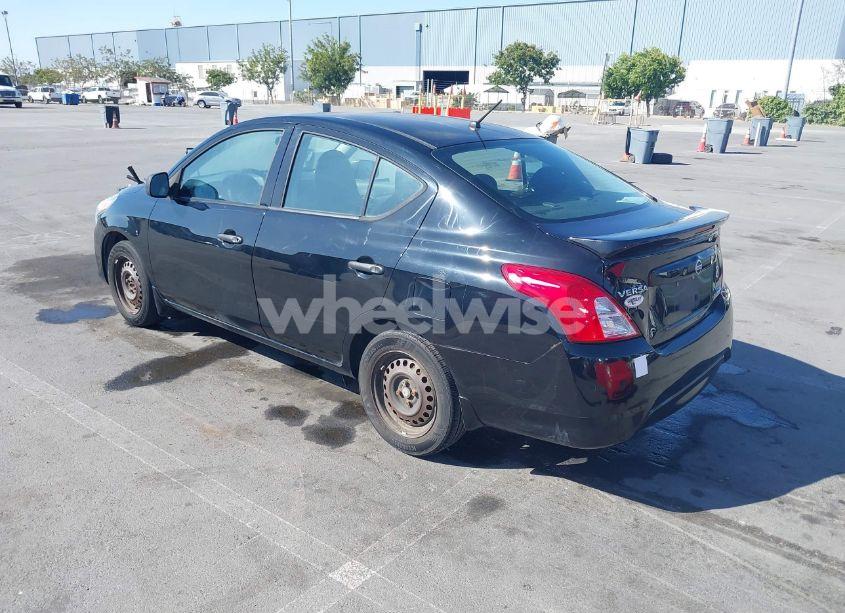 Photo 3 of 2015 Nissan Versa 1.6 S+ (VIN 3N1CN7AP9FL925815)