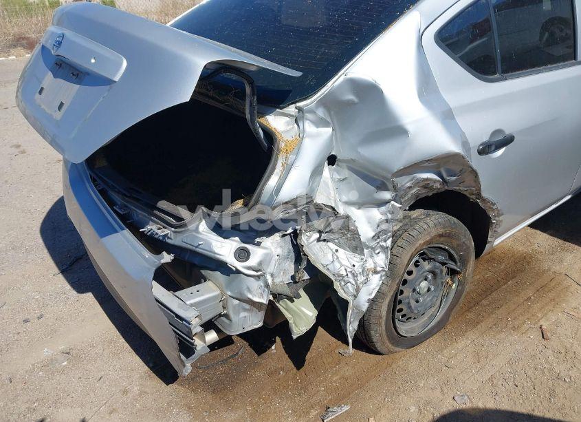 Photo 6 of 2015 Nissan Versa 1.6 S (VIN 3N1CN7AP9FL933123)